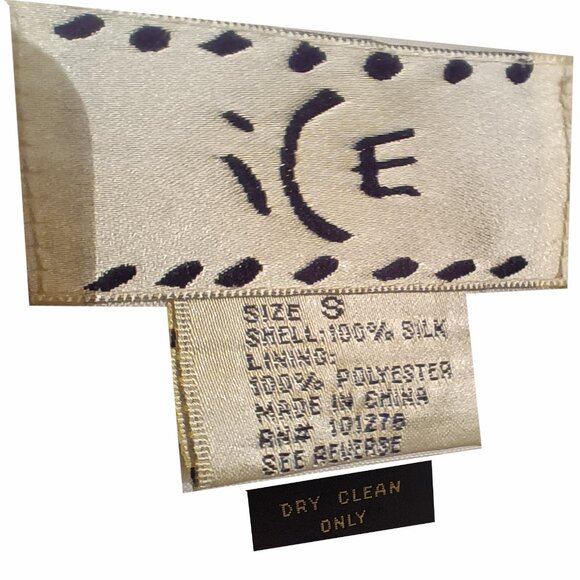 ICE Silk Sleeveless White and Black Blouse Size Small - Picture 2 of 2